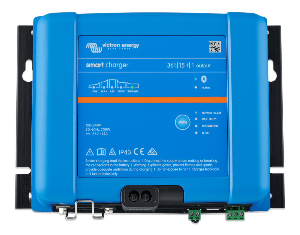 Victron Smart IP43 Charger 36/15 (1) 120-240V